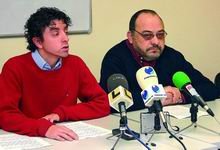 Carlos López Acosta junto a un representante de Aldeas 
 (Foto: E. F.)