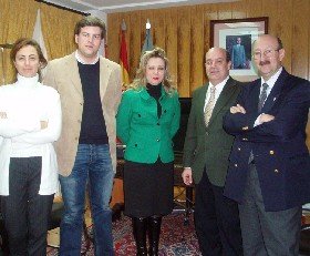 El alcalde anima a los comerciantes de El Escorial a revitalizar la asociación local