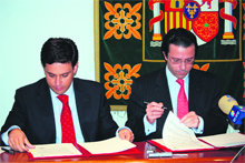 El regidor, junto a Javier Fernández-Lasquetty  (Foto: E. P.)