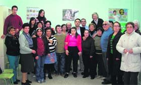 El alcalde y la edil de Educación inauguran el nuevo curso de la Fundación Gil Gayarre