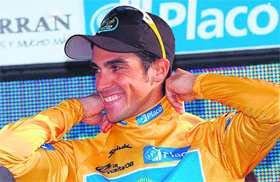 Contador, jersey oro en el podio de Navacerrada de este año
