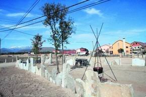 Extraño acondicionaminetro de la vía pecuaria a su paso por Los Negrales