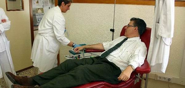 EL hospital comarcal el escorial cuenta desde el pasado mes de septiembre con un punto de donación en la primera planta