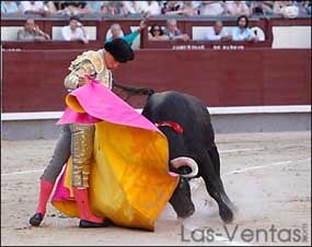 Bautista abrió la puerta grande no sin polémica  (Foto: las-ventas.com)