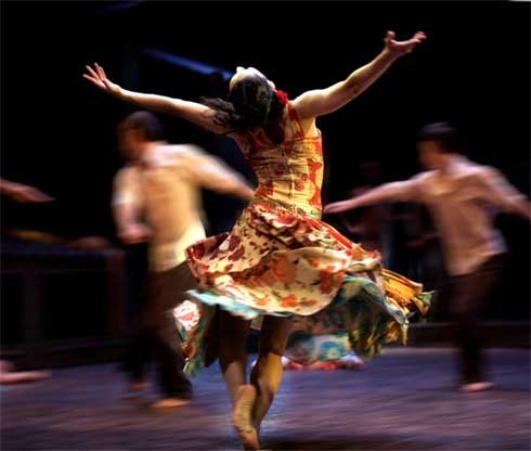 La ‘Carmen’ de Ramón Oller mezcla sin complejos la danza contemporánea y el flamenco