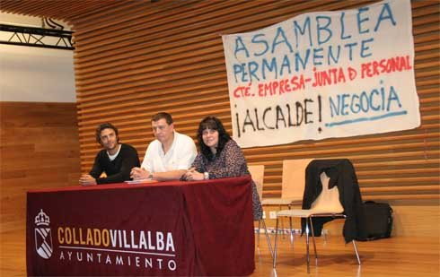 Los trabajadores del Ayuntamiento de Collado Villalba se encierran indefinidamente en Peñalba