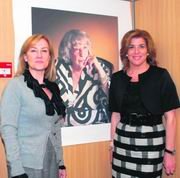 Concha Guerra y Pilar López Partida, en la inauguración / C. F.