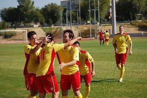Los jugadores del CUC Villalba, celebrando el segundo gol (Foto: E. P.)