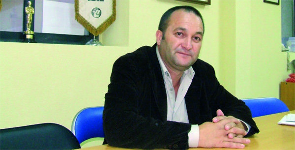 El secretario general de los socialistas de Guadarrama, José Luis Valdelvira, en la sede de la Agrupación (Foto: E. P.)
