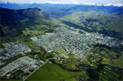 Vista aérea del municipio de Coyhaique, situado en la Patagonia chilena (Foto: WWW.COYHAIQUE.CL)