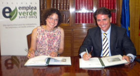 ADESGAM firma el acuerdo para poner en marcha el proyecto de Empleo Verde