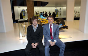 El Centro de Exposiciones Arte Canal acoge la primera muestra sobre el piloto Fernando Alonso
