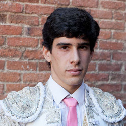 Alberto López Simón cambia el triunfo por una vuelta al ruedo