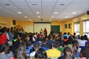 Imagen de uno de los actos en el instituto Las Canteras (Foto: Ayto. Collado Villalba)