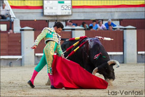 Orejas para Abellán, Fortes y Adame en un tramo de la Feria de San Isidro muy interesante