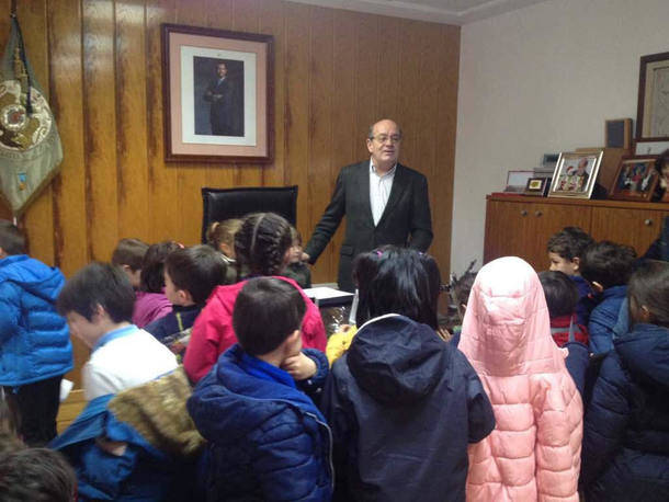 Los alumnos del CEI Padre Gerardo Gil visitan el Ayuntamiento de El Escorial