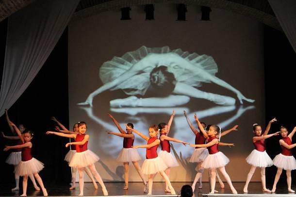 Festival de Danza en tres pases, este viernes sobre las tablas de la Giralt Laporta