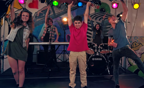 FEDER presenta en Las Rozas un cortometraje para impulsar la inclusión escolar de los jóvenes con enfermedades raras