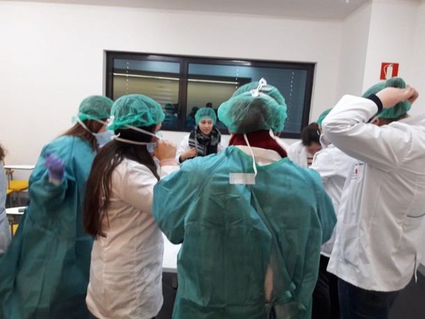 El Hospital General de Villalba participa en el programa 4º ESO+Empresas para ayudar a jóvenes a decidir su futuro profesional