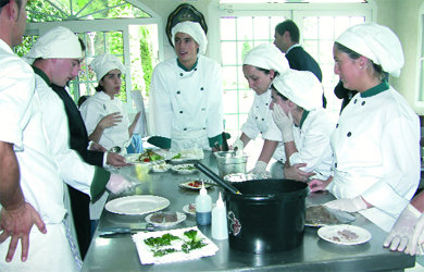 Ya está abierto el plazo de matriculación para el curso de la Escuela de Hostelería de Moralzarzal