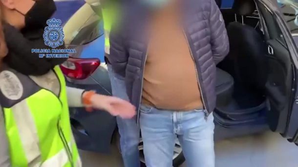 La Policía Nacional detiene en Galapagar a un fugitivo buscado por quebrantar su condena en prisión por asesinato