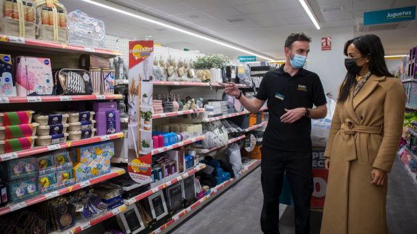 Villacís ensalza la labor de la Agencia para el Empleo madrileña