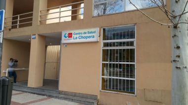 El colapso de los centros de salud se prolongará durante semanas ante la falta de medidas efectivas por parte de Sanidad