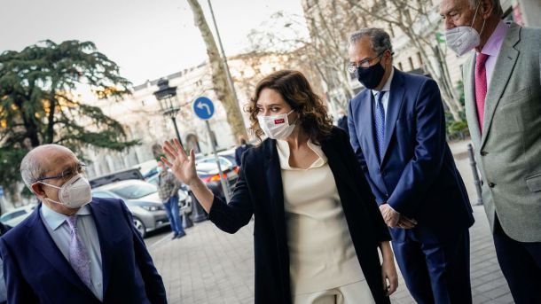 Díaz Ayuso anuncia la extensión de la educación de 0 a 3 años a los colegios públicos desde el próximo curso 2022/23