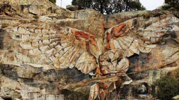 Nuevo mural realizado con pigmentos naturales en Collado Villalba