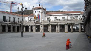 Hoyo de Manzanares presenta el nuevo servicio de venta de entradas online del Teatro de las Cigüeñas