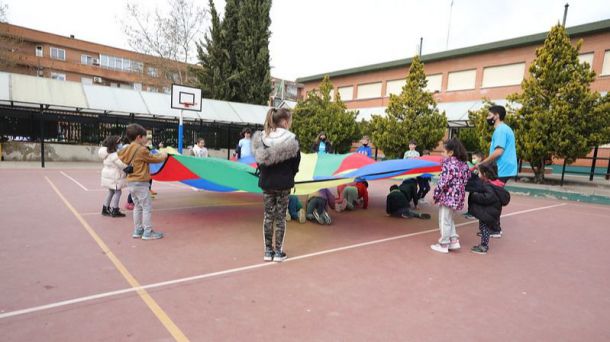 Más de un centenar de niños participan en los Días sin cole de Semana Santa de Boadilla