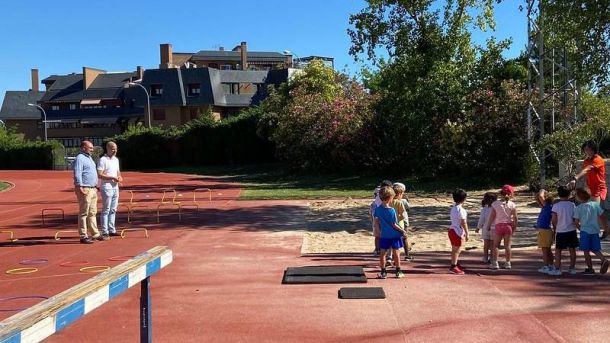 Cerca de un millar de niños y adolescentes participan en las colonias deportivas de Majadahonda