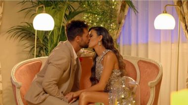 Así fue la primera 'ceremonia de rosas' de la televisión española con Sheila