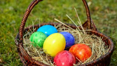 Navacerrada lanza taller de decoración de huevos de Pascua