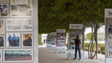 Exposición en el Palacio celebra 50 años de la Policía Local