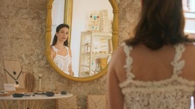 Amanda y César se preparan para una boda llena de incertidumbres y rencores en 'La Encrucijada'