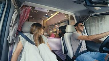 'El Capitán en Japón' regresa a Antena 3 con nuevas aventuras familiares en el Monte Fuji