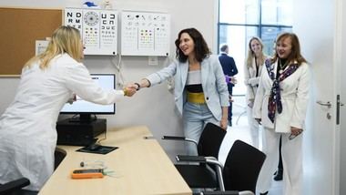 Díaz Ayuso inaugura dos nuevos centros de salud en Parla para fortalecer la Atención Primaria