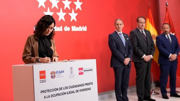 Díaz Ayuso ofrece asesoría legal gratuita a víctimas de ocupación ilegal de viviendas