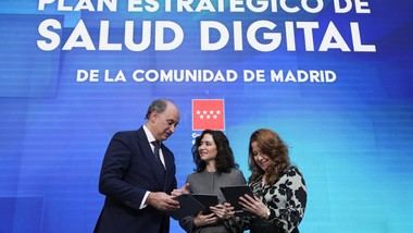 Díaz Ayuso lanza un ambicioso plan de salud digital para Madrid con 336 millones de inversión