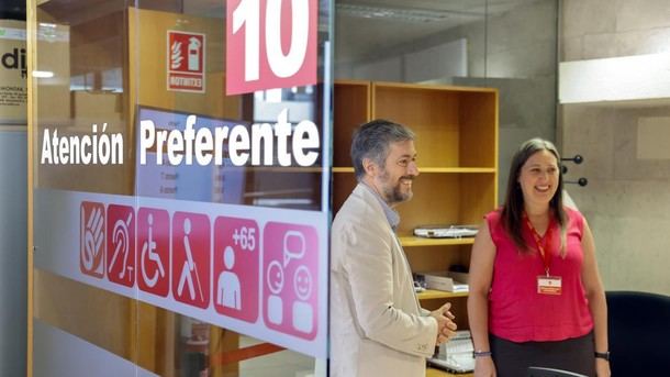 La Oficina Central de Atención al Ciudadano en Madrid permanecerá abierta en agosto