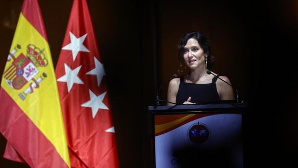Díaz Ayuso resalta la alta esperanza de vida en Madrid y el compromiso del sistema sanitario