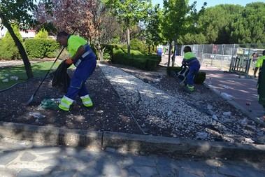 Refuerzan limpieza y mantenimiento en Collado Villalba para las fiestas de Santiago Apóstol