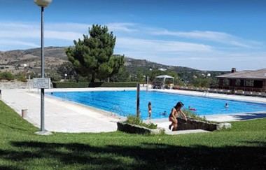 Los Molinos abre convocatoria de empleo para piscinas 2026