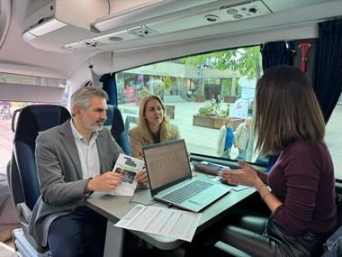 El Bus del Empleo brinda asesoría gratuita en Ciudad Lineal