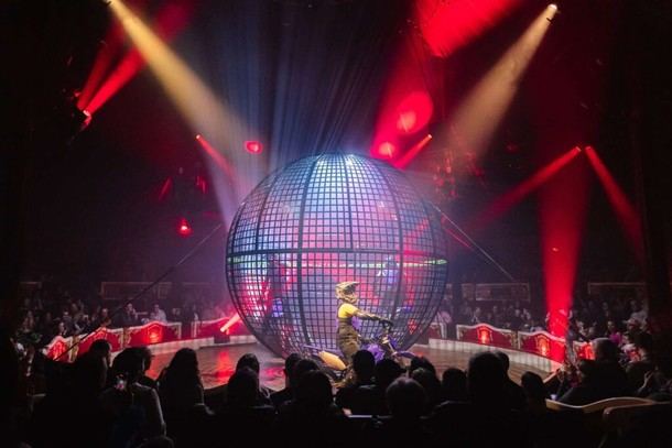 El Circo Raluy Legacy presenta su espectáculo CYBORG en Madrid