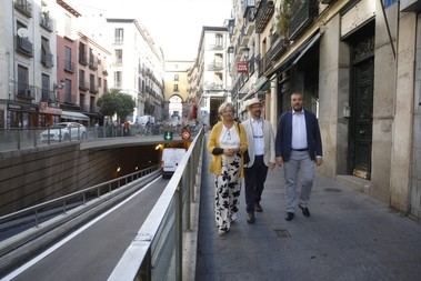 Reabren el túnel de la plaza Mayor tras mejoras en seguridad y estructura