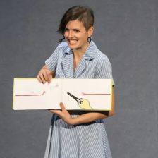 Elia Tralará presenta su espectáculo familiar en la Biblioteca de Moralzarzal