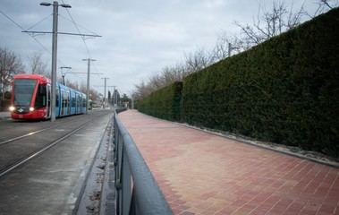 Finalizan las obras de acerado en la carretera de Villaviciosa en Boadilla del Monte
