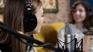 Galapagar lanza emisora de radio para jóvenes en Punto Joven